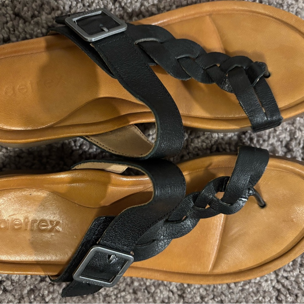 Aetrex Women's Black Sandals